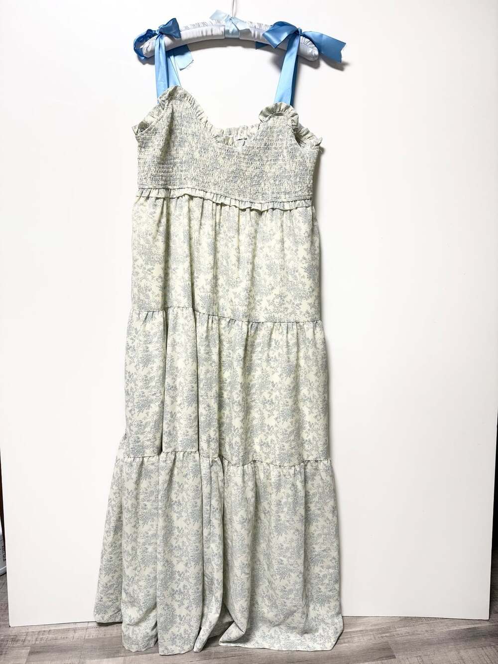 Chic Soul Tiered Maxi Dress Size 1X Blue Floral Smocked Cottagecore Coastal Gran